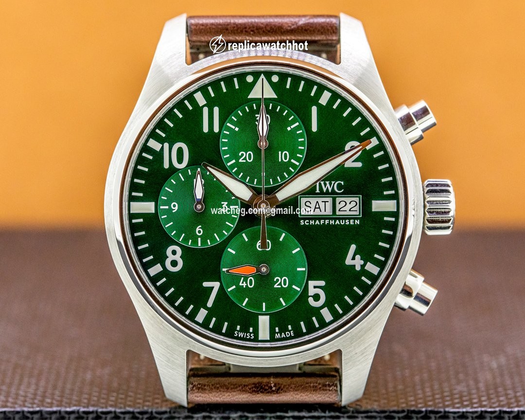 IWC Pilot Chronograph Mens watch Unisex Automatic Steel IW388103
