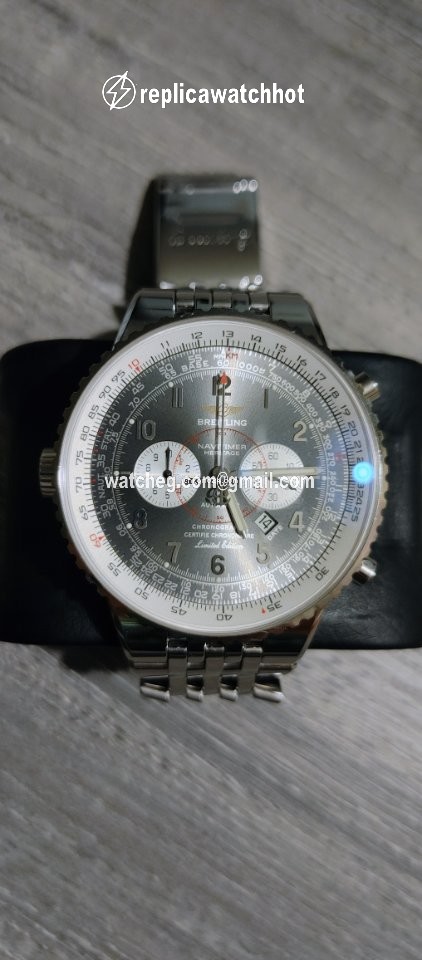 Breitling Navitimer Heritage Mens watch Unisex Automatic Steel A35360
