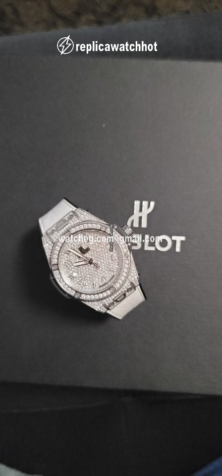 Hublot Big Bang Mens watch Unisex Automatic Steel 465.SE.9010.RW.1604