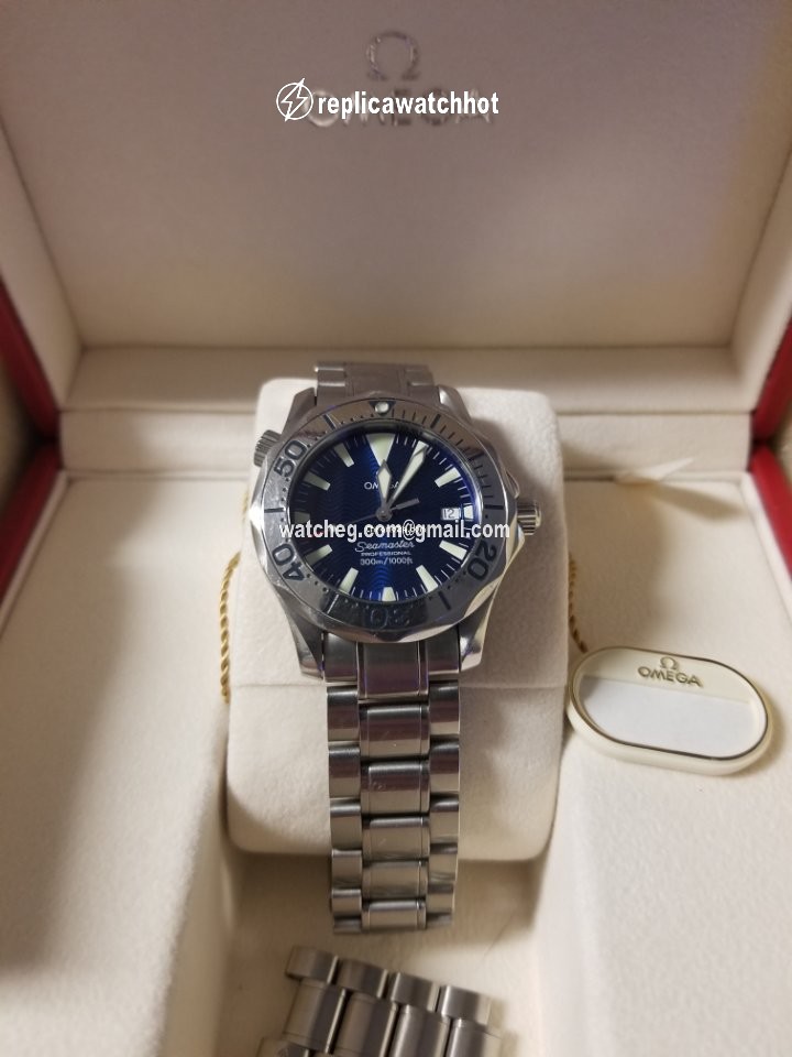 Omega Seamaster Mens watch Unisex Quartz Steel 2263.80