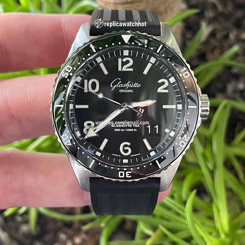 Glashtte Original Mens watch Unisex Automatic Steel 1-36-13-01-80-33