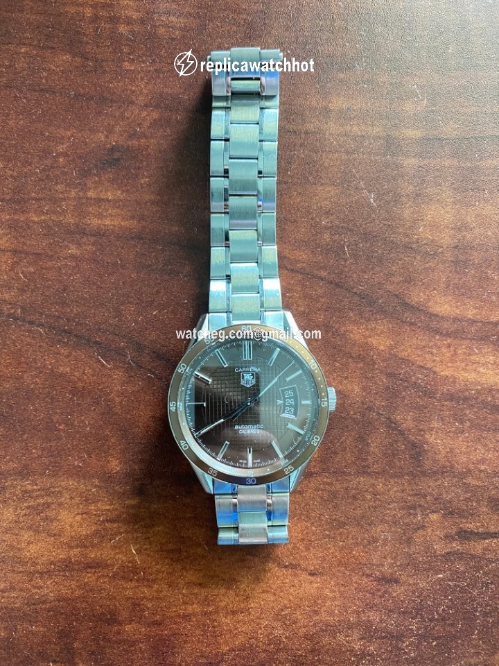 TAG Heuer Carrera Calibre 5 Mens watch Unisex Automatic Steel WV211N