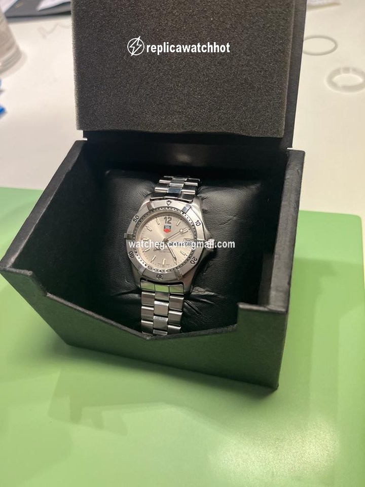 TAG Heuer 2000 Mens watch Unisex Quartz WK1212-0