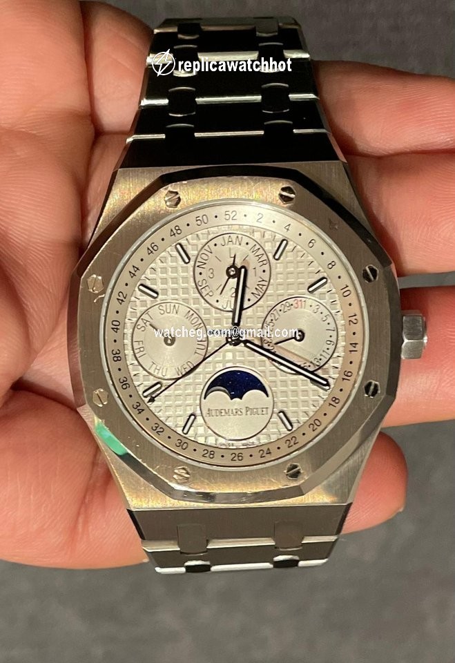 Audemars Piguet Royal Oak Perpetual Calendar Mens watch Unisex Automatic Steel 26574ST