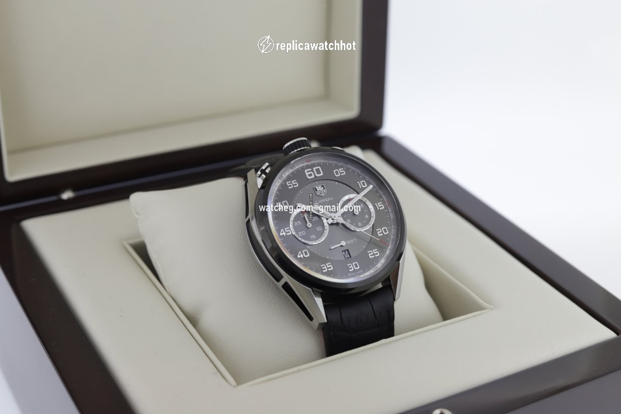 TAG Heuer Carrera Calibre 1887 Mens watch Unisex Automatic Steel CAR2C12.FC6327