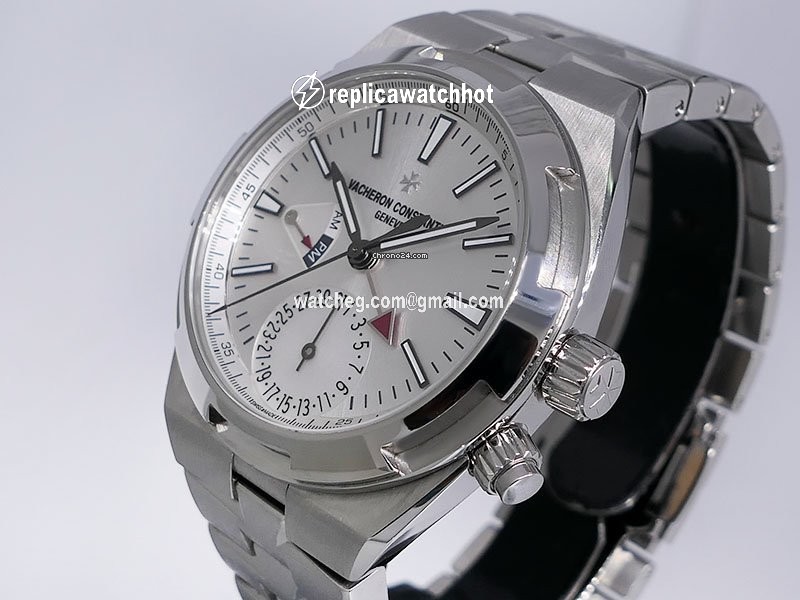 Vacheron Constantin Overseas Dual Time Mens watch Unisex Automatic Steel 7900V 110A-B333