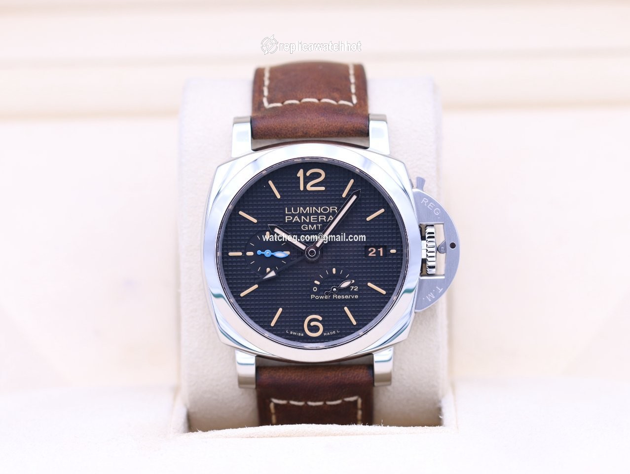 Panerai Luminor 1950 3 Days GMT Power Reserve Automatic Mens watch Unisex Automatic Steel PAM 01537