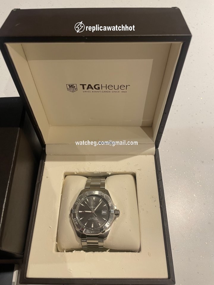 TAG Heuer Aquaracer 300M Mens watch Unisex Automatic Steel WAY2113.BA0928