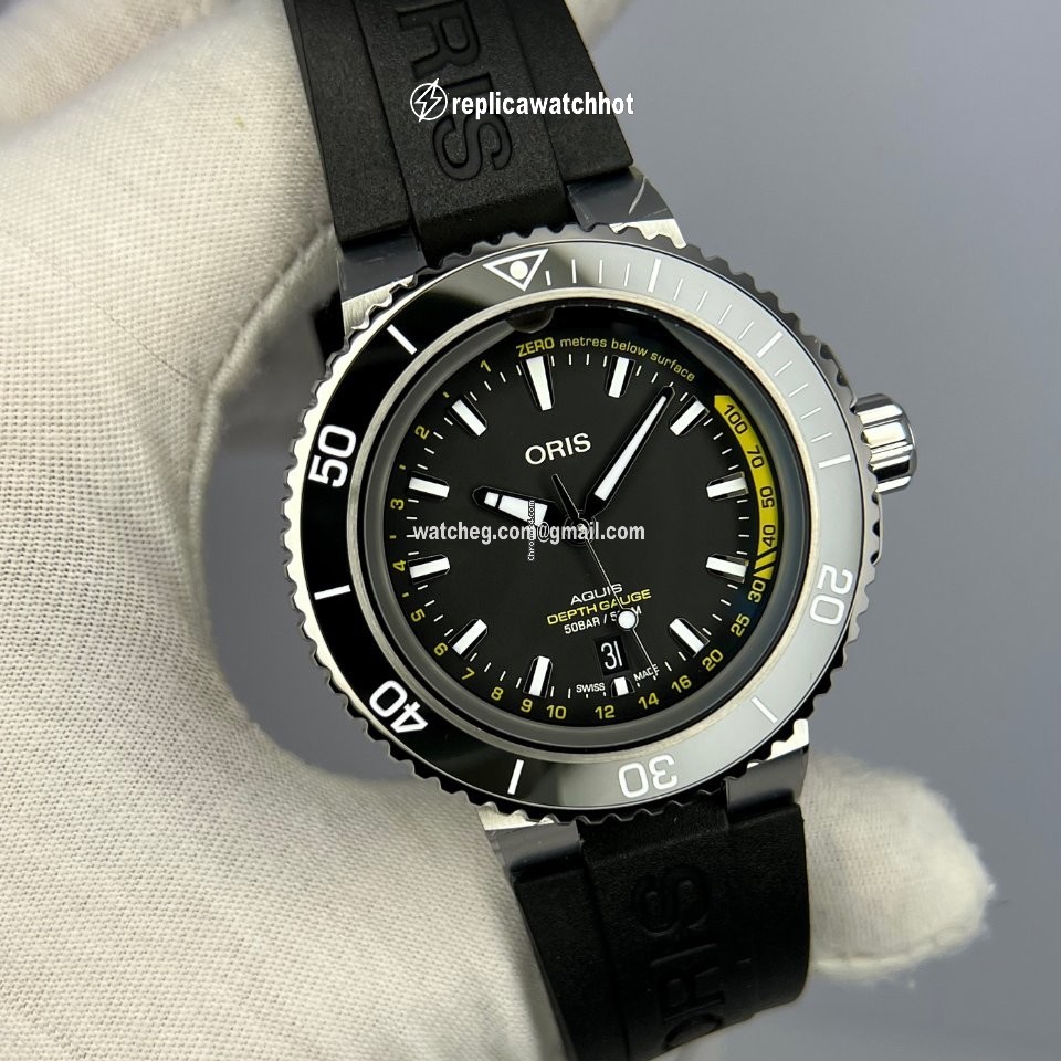 Oris Aquis Depth Gauge Mens watch Unisex Automatic Steel 01 733 7755 4154-Set RS