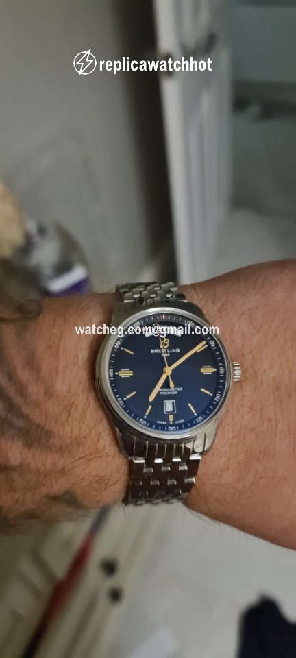 Breitling Mens watch Unisex Automatic Steel A45340241B1A1