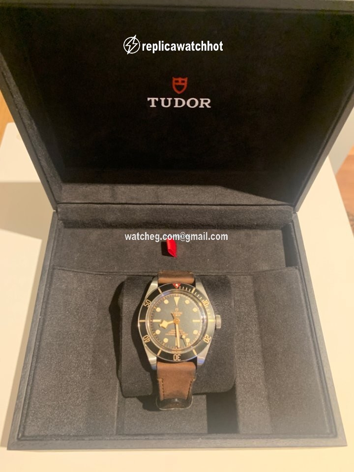 Tudor Black Bay Fifty-Eight Mens watch Unisex Automatic Steel 79030N