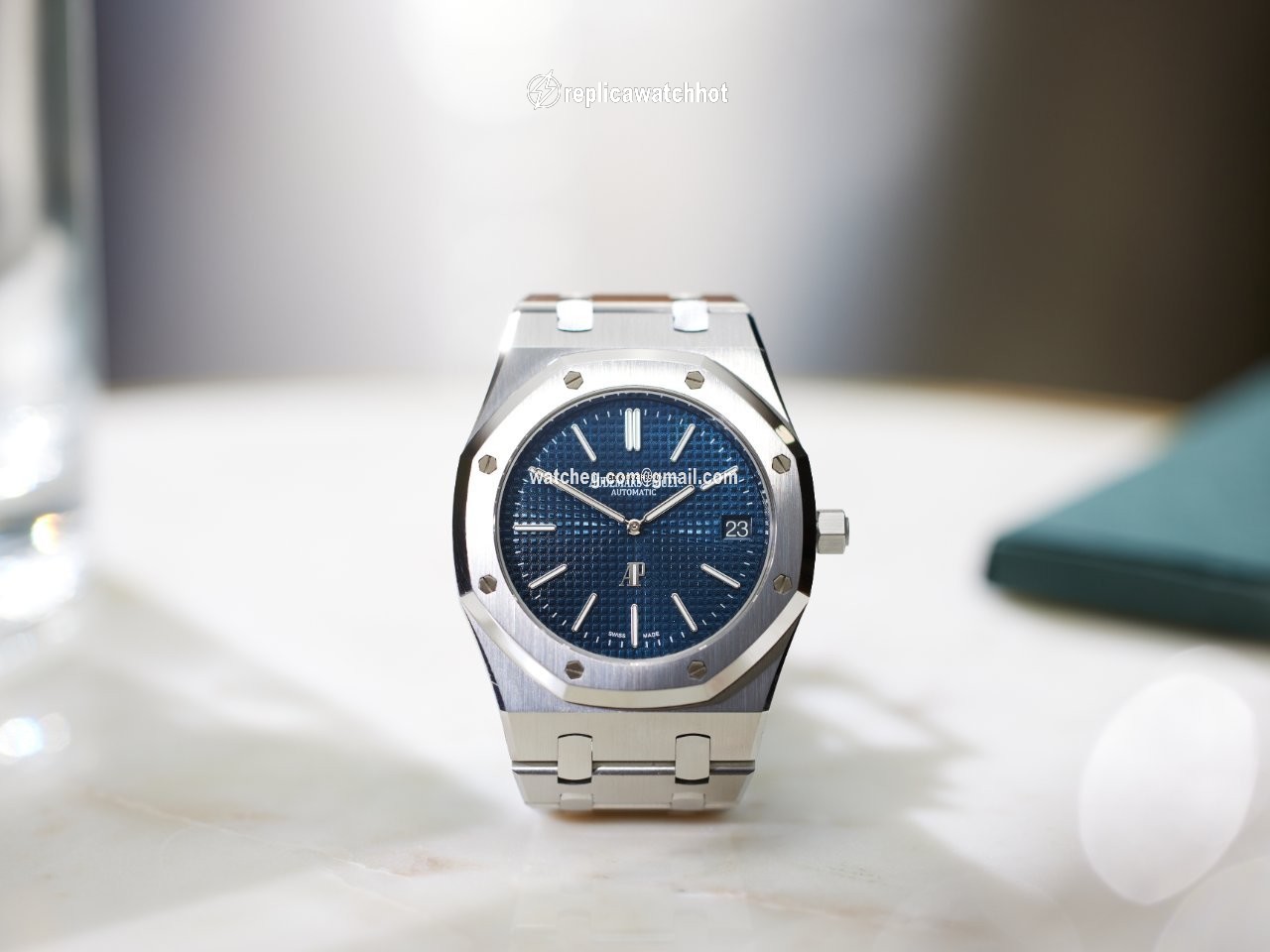 Audemars Piguet Royal Oak Jumbo Mens watch Unisex Automatic Steel 15202ST.OO.1240ST.01