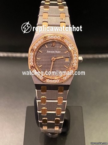 Audemars Piguet Royal Oak Womens watch Quartz Gold Steel SA66319 Z 0722