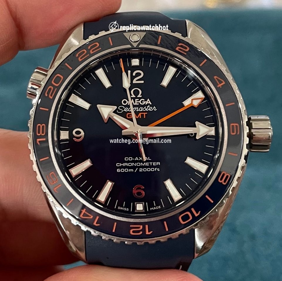 Omega Seamaster Planet Ocean Mens watch Unisex Automatic Steel 232.32.44.22.03.001
