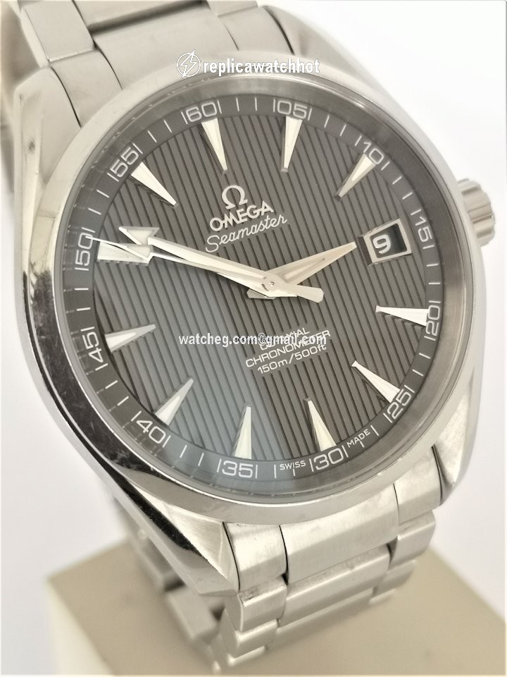 Omega Seamaster Aqua Terra Mens watch Unisex Automatic Steel 231.10.42.21.06.001