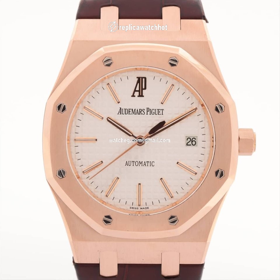 Audemars Piguet Royal Oak Selfwinding Automatic Yellow gold 15300OR.OO.D088CR.02 750