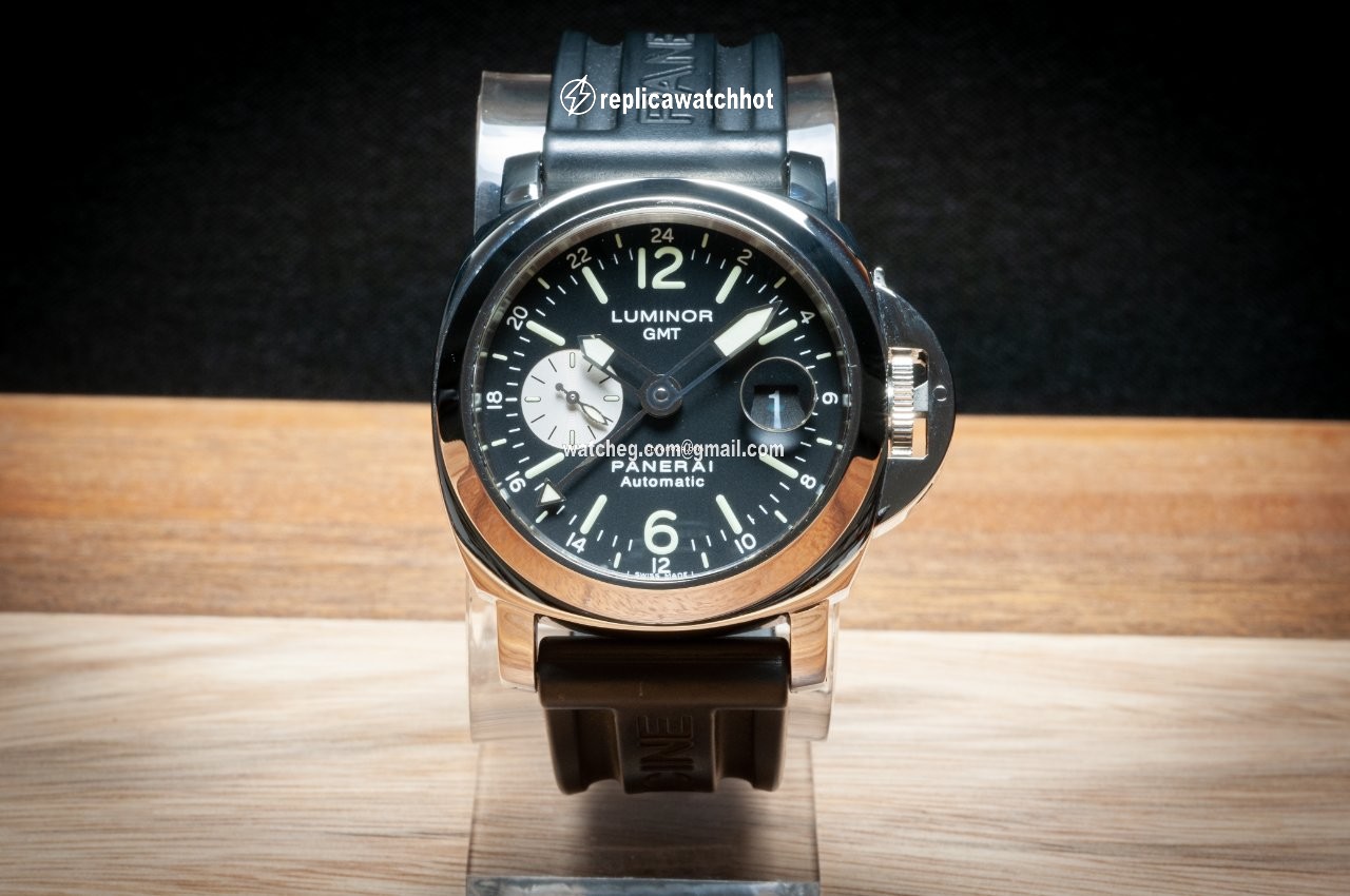 Panerai Luminor GMT Automatic Mens watch Unisex Automatic Steel PAM 00088