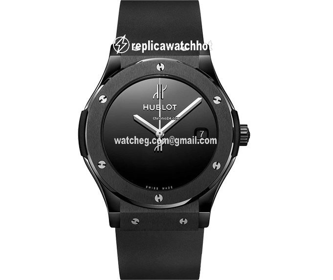 Hublot Classic Fusion 45, 42, 38, 33 mm Mens watch Unisex Automatic Ceramic 511.CX.1270.RX.MDM40