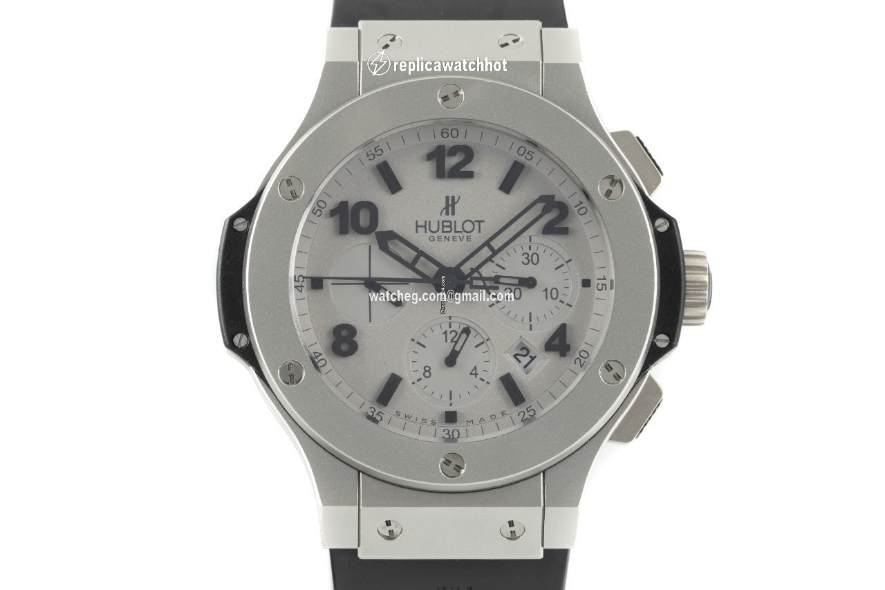 Hublot Big Bang 44 mm Mens watch Unisex Automatic Platinum 301.TI.450.RX