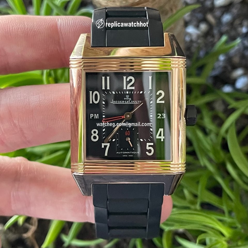 Jaeger-LeCoultre Reverso Squadra Hometime Rose gold Q7002671