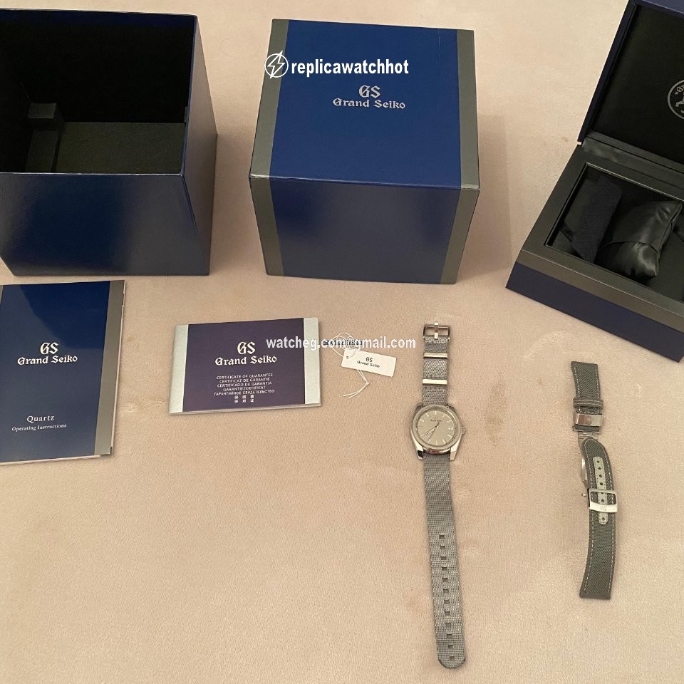 Seiko Grand Seiko Mens watch Unisex Quartz Steel SBGV245