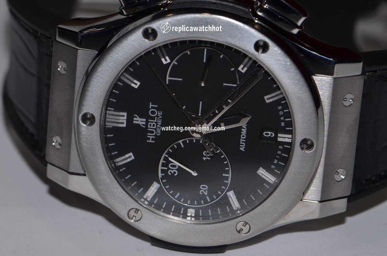 Hublot Classic Fusion Chronograph Mens watch Unisex Automatic Steel 521.NX.1170.LR