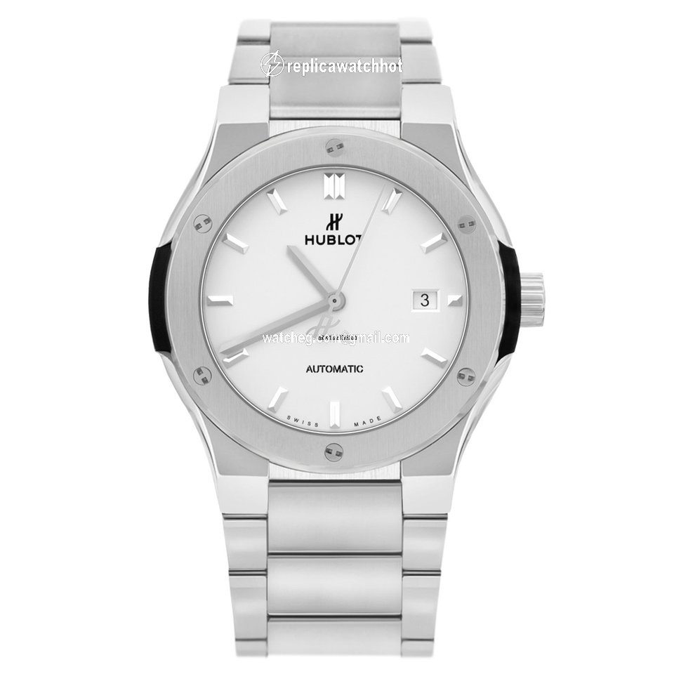 Hublot Classic Fusion 45, 42, 38, 33 mm Mens watch Unisex Automatic Titanium 548.NX.2610.NX