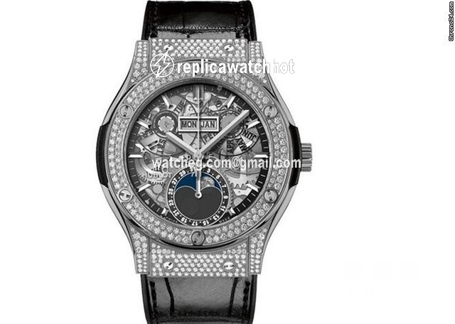 Hublot Classic Fusion Aerofusion Mens watch Unisex Automatic Titanium 547.NX.0170.LR.1704