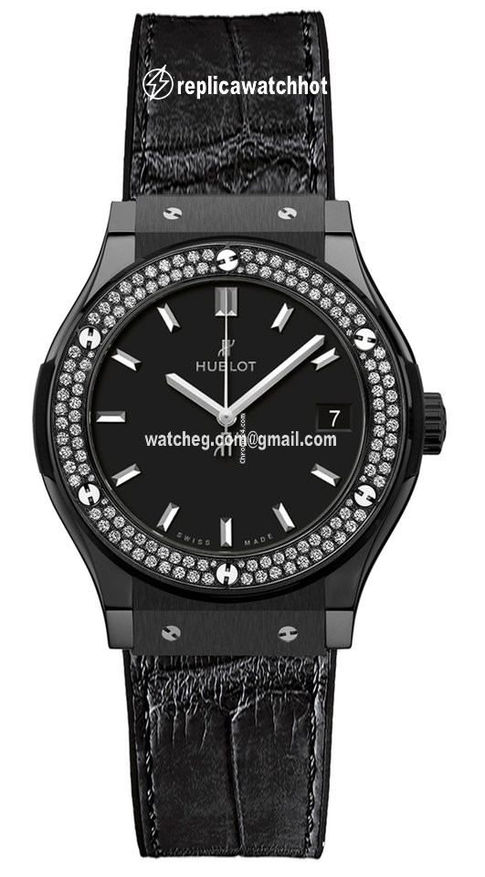 Hublot Classic Fusion Quartz Womens watch Quartz Ceramic 581.cm.1171.lr.1104
