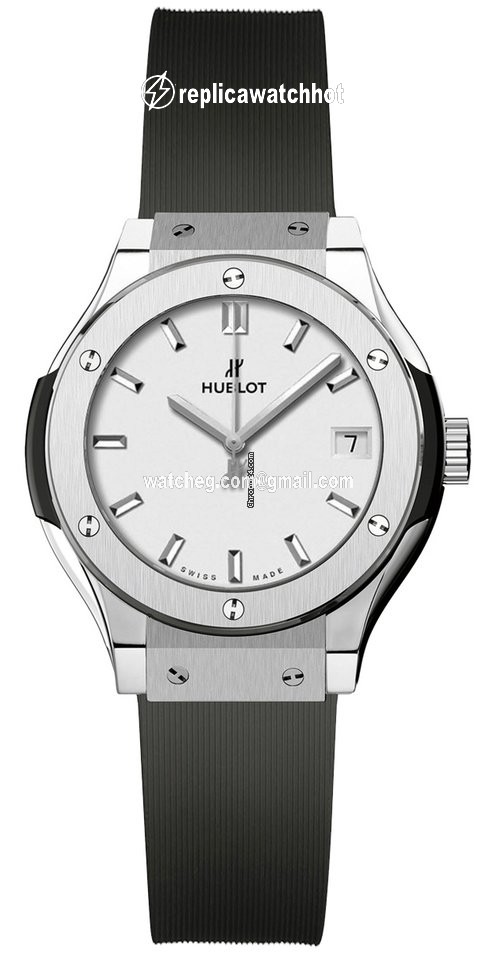 Hublot Classic Fusion Quartz Womens watch Quartz Titanium 581.nx.2611.rx