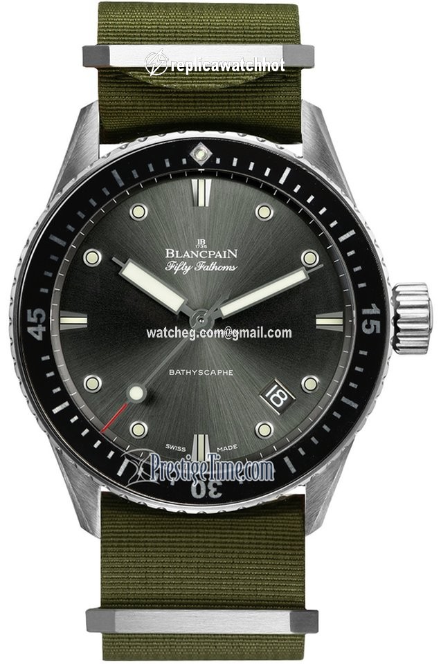 Blancpain Fifty Fathoms Bathyscaphe Mens watch Unisex Automatic Steel 5000-1110-NAKA