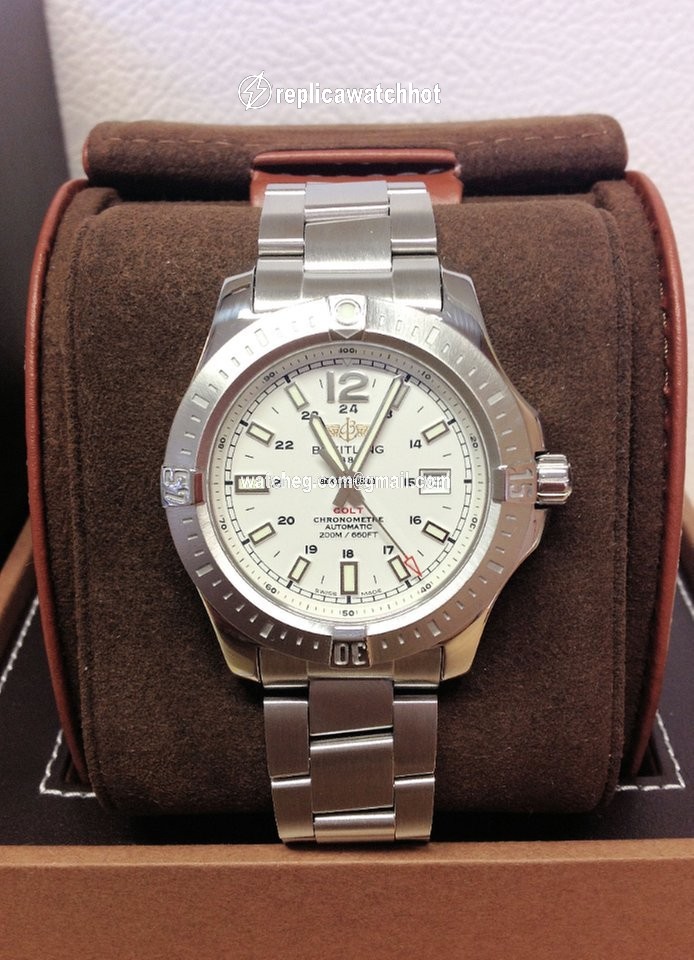 Breitling Colt Automatic Mens watch Unisex Automatic Steel A17388