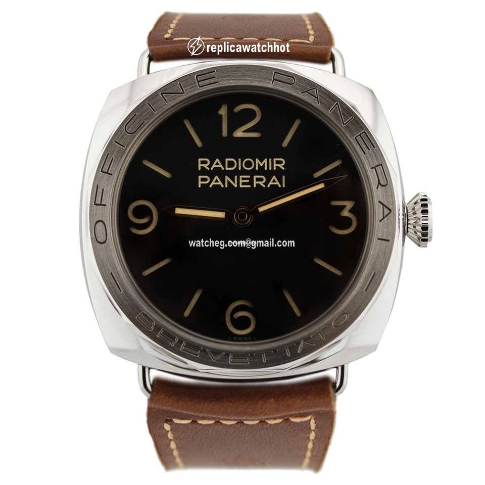 Panerai Special Editions Mens watch Unisex Manual winding Steel PAM00685 or PAM685