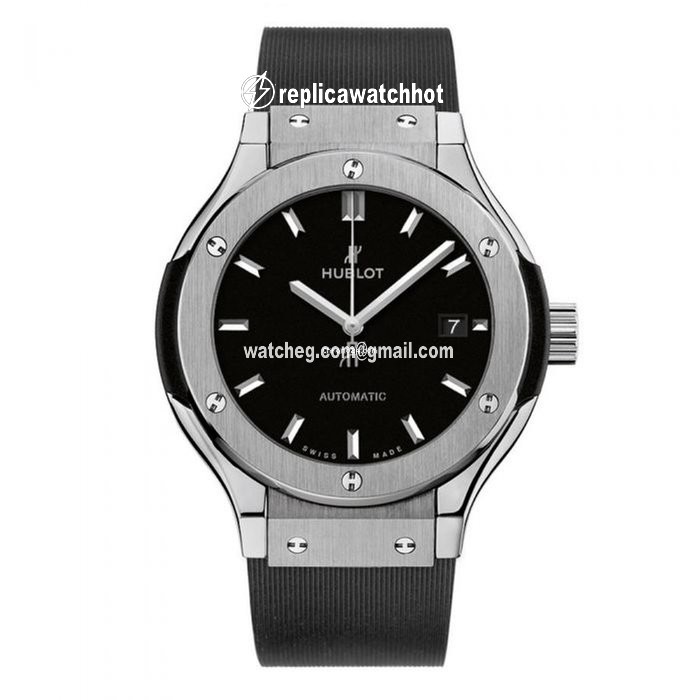Hublot Classic Fusion 45, 42, 38, 33 mm Automatic Titanium 582.NX.1170.RX