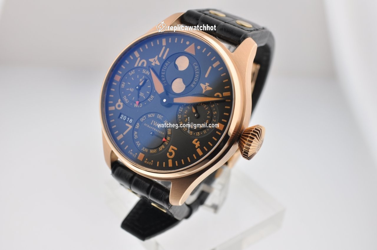 IWC Big Pilot Mens watch Unisex Automatic Rose gold IW502635