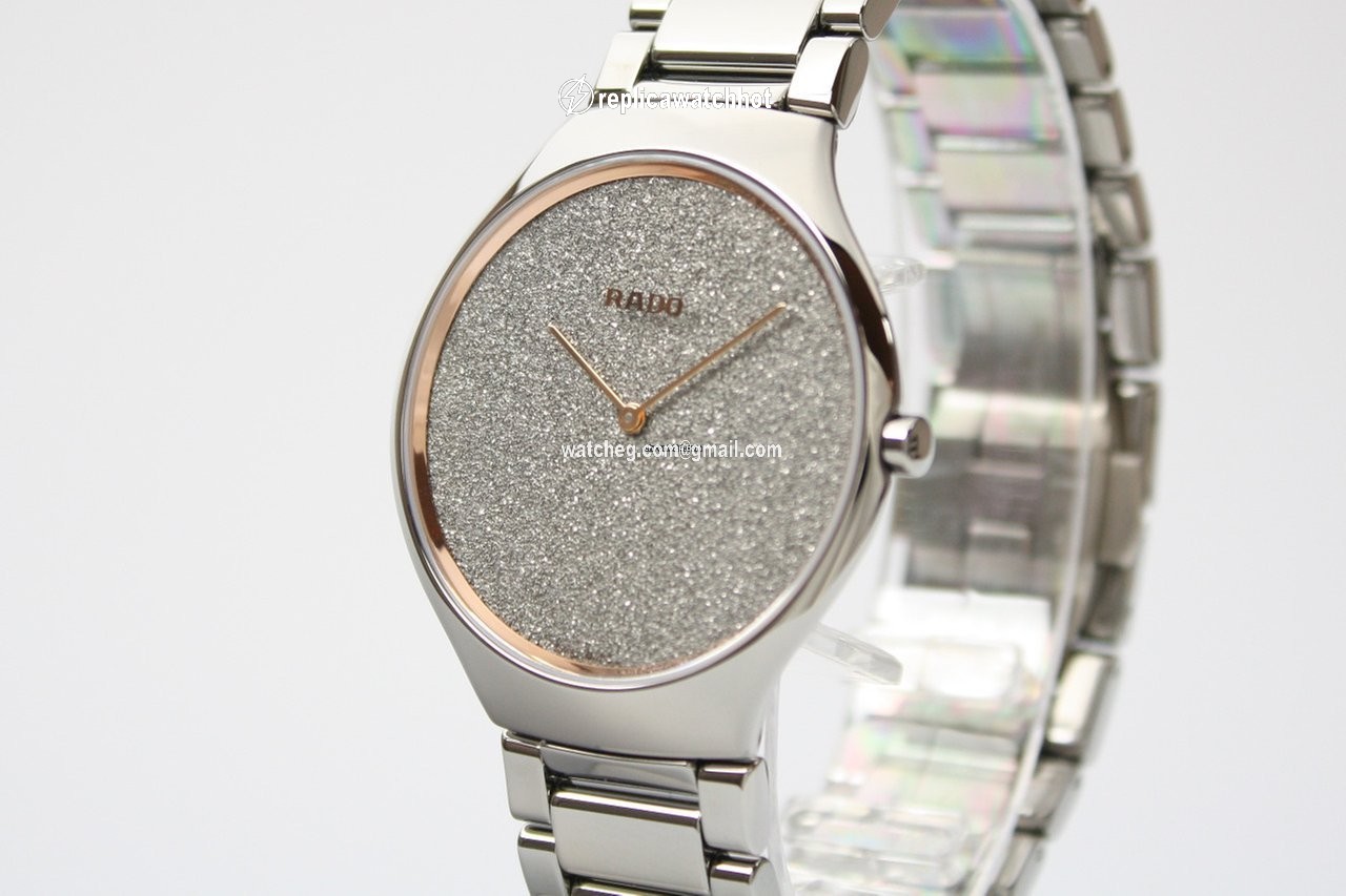Rado Womens watch Quartz Ceramic R27010102