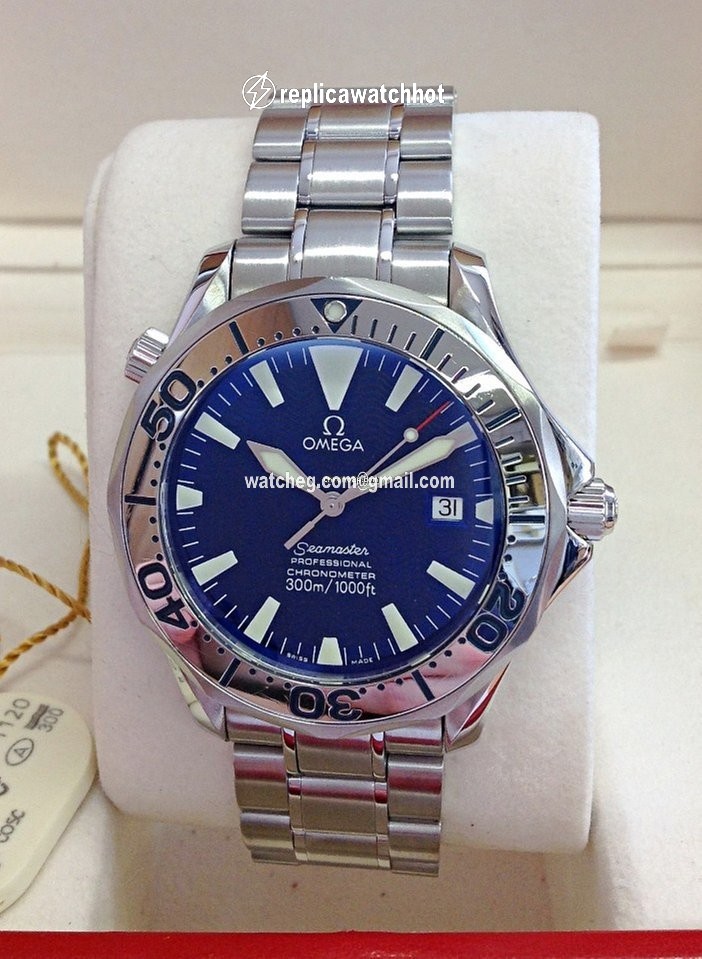 Omega Seamaster Diver 300 M Mens watch Unisex Automatic Steel 2257.80.00