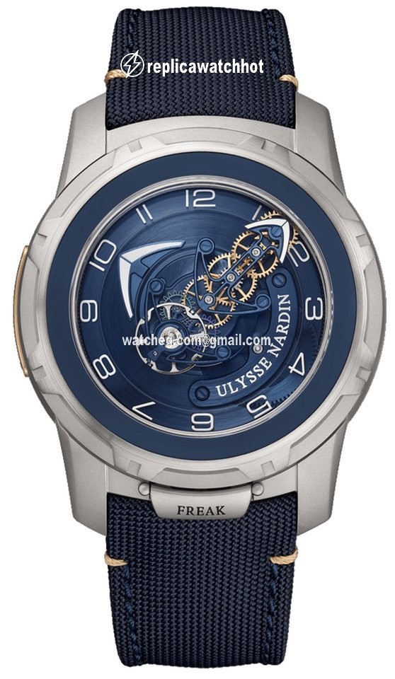 Ulysse Nardin Freak Mens watch Unisex Manual winding Titanium 2053-132 03