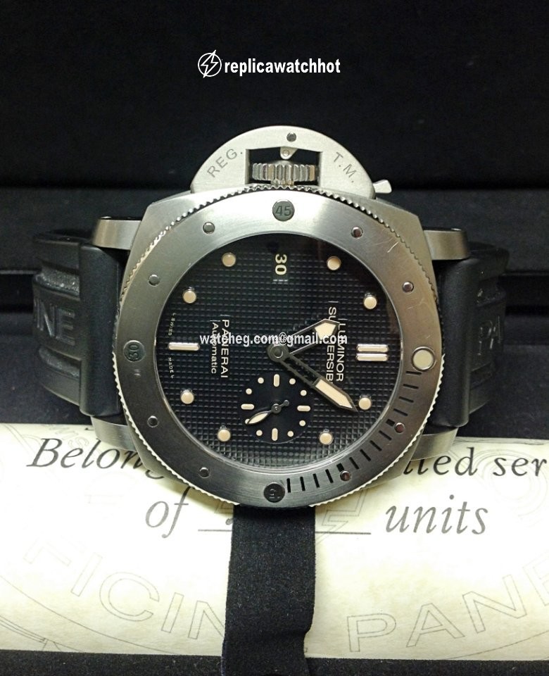 Panerai Special Editions Mens watch Unisex Automatic Titanium PAM 00569 2