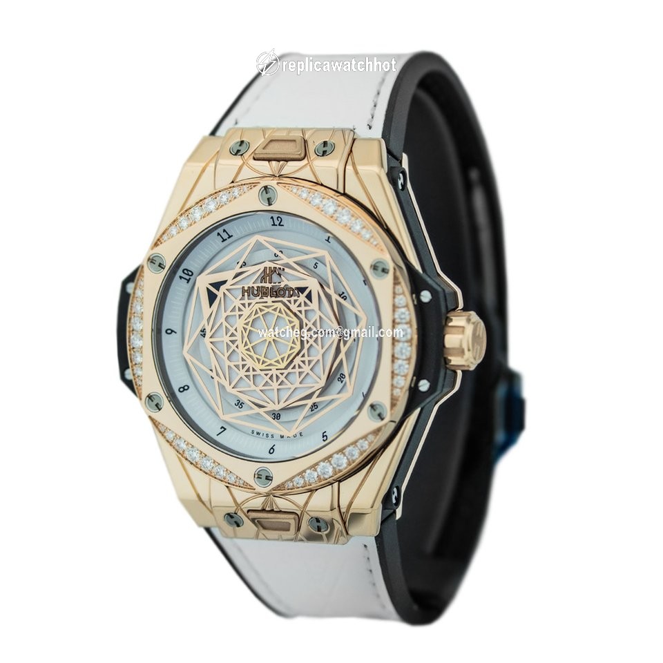 Hublot Big Bang Sang Bleu Mens watch Unisex Automatic Rose gold 465.OS.2028.VR.1204.MXM19 2