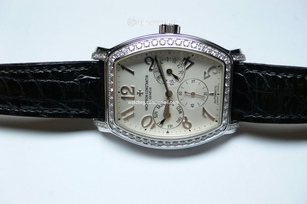 Vacheron Constantin Overseas Mens watch Unisex Automatic White gold 42508 2