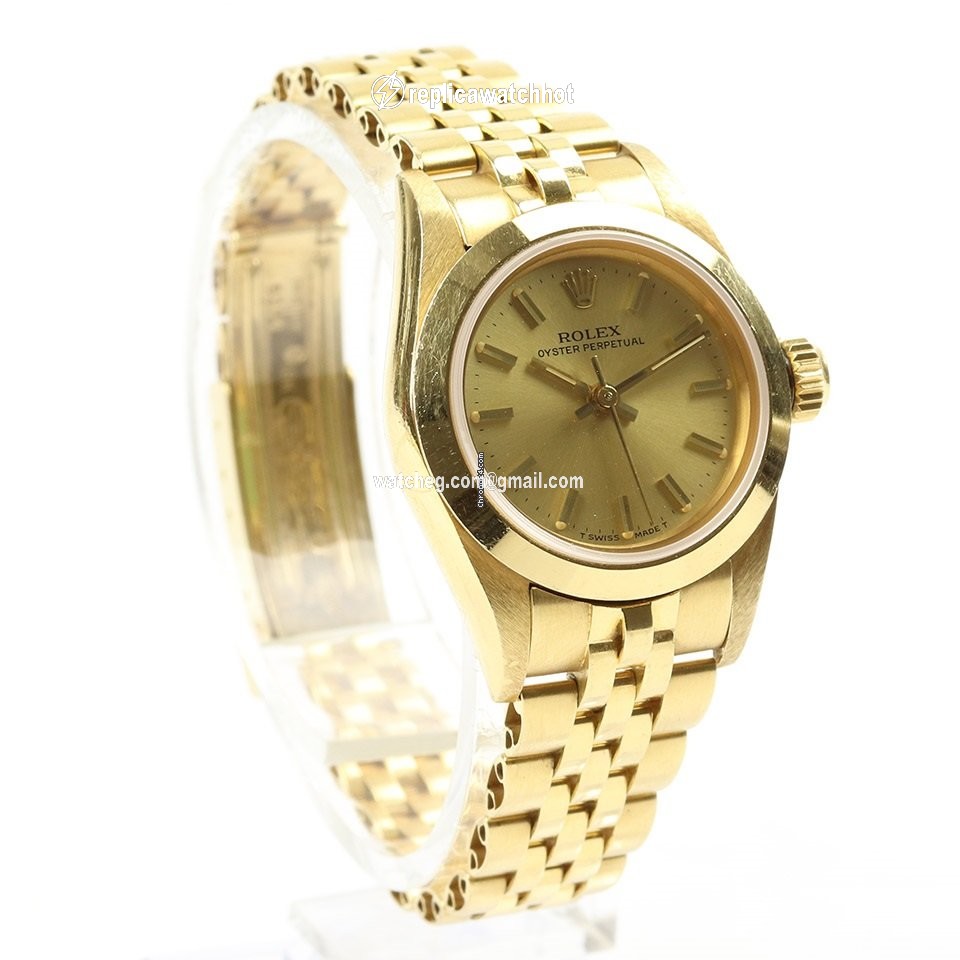 Rolex Oyster Perpetual 26 Womens watch Yellow gold Automatic 67188 2