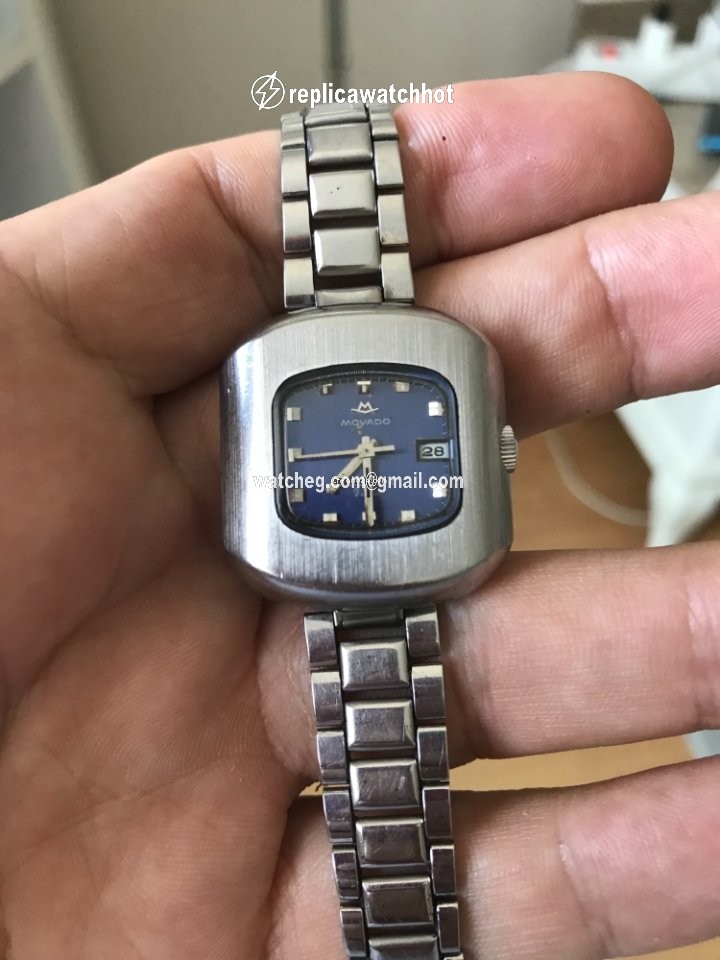 Movado Womens watch Automatic Queenmatic video 2