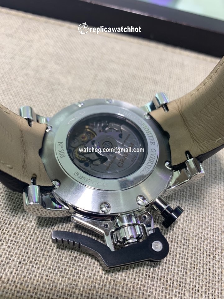 Graham Chronofighter Oversize Mens watch Unisex Automatic Steel 2OVGS.B26A 2