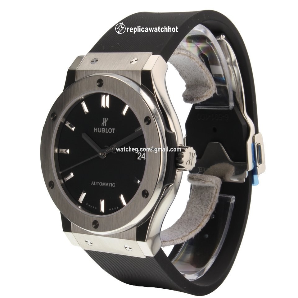 Hublot Classic Fusion 45, 42, 38, 33 mm Mens watch Unisex Automatic Titanium 511NX1171RX 2