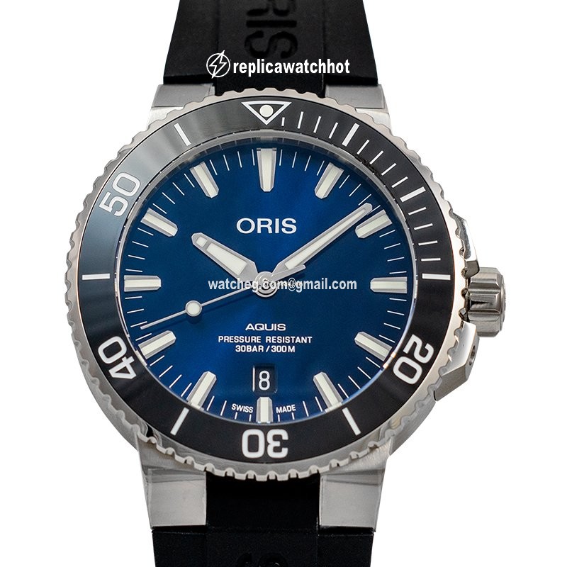 Oris Aquis Date Mens watch Unisex Automatic Steel 01 733 7730 4135-07 4 24 64EB 2