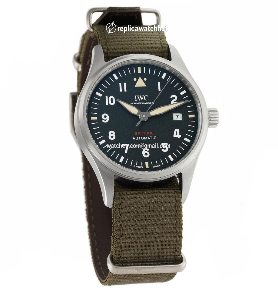 IWC Pilot Automatic Steel IW326801 2