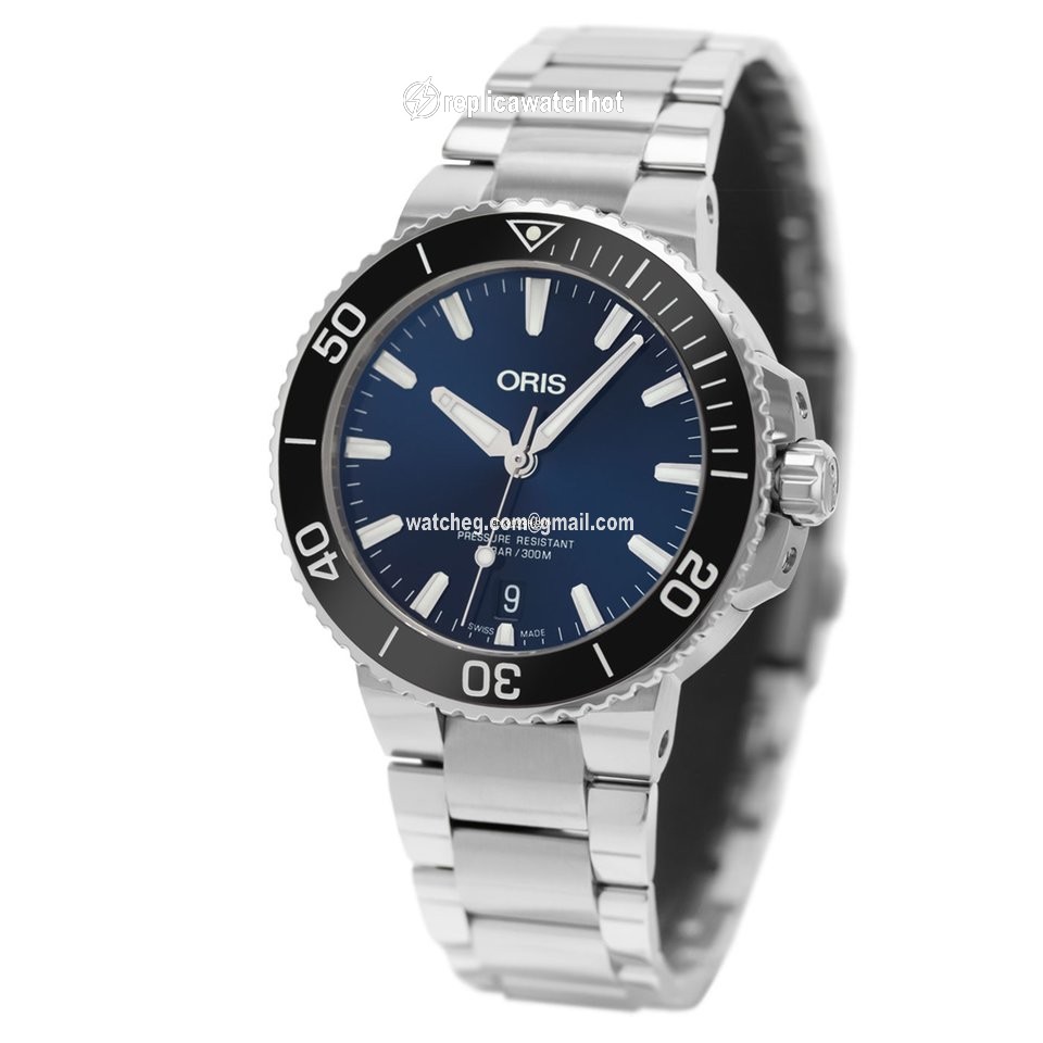 Oris Aquis Date Mens watch Unisex Automatic Steel 01 733 7732 4135-07 8 21 05PEB 2