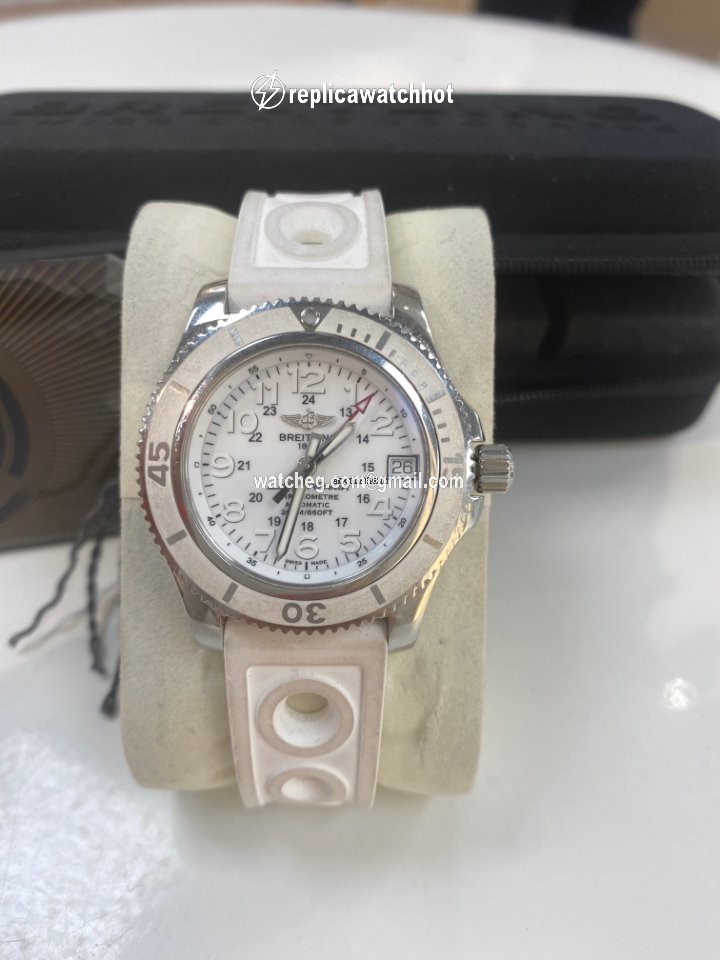Breitling Superocean II 36 Automatic Steel A17312D2.A775.230S.A16S.1 2