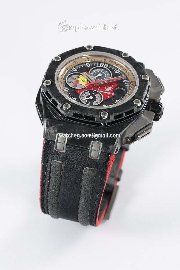 Audemars Piguet Royal Oak Offshore Grand Prix Mens watch Unisex Automatic Carbon 26290IO.OO.A001VE.01 2
